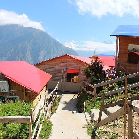 Blue Poppy Resorts Joshīmath Eksteriør billede