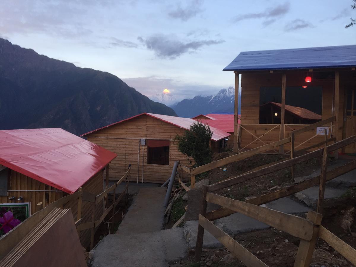 Blue Poppy Resorts Joshīmath Eksteriør billede